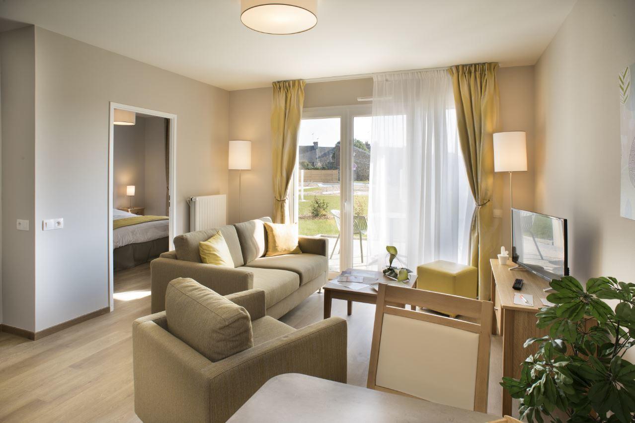 Domitys Le Pupitre D'Or Aparthotel Saint-James Exterior photo