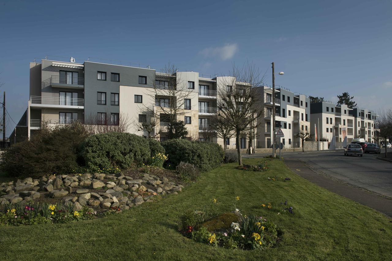 Domitys Le Pupitre D'Or Aparthotel Saint-James Exterior photo